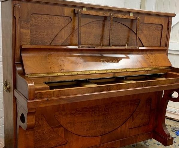 Piano Polishing